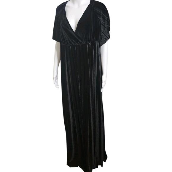 ASOS Curve Size 22 Black Velvet Pleated Maxi Dress Cutout Back - Picture 3 of 11